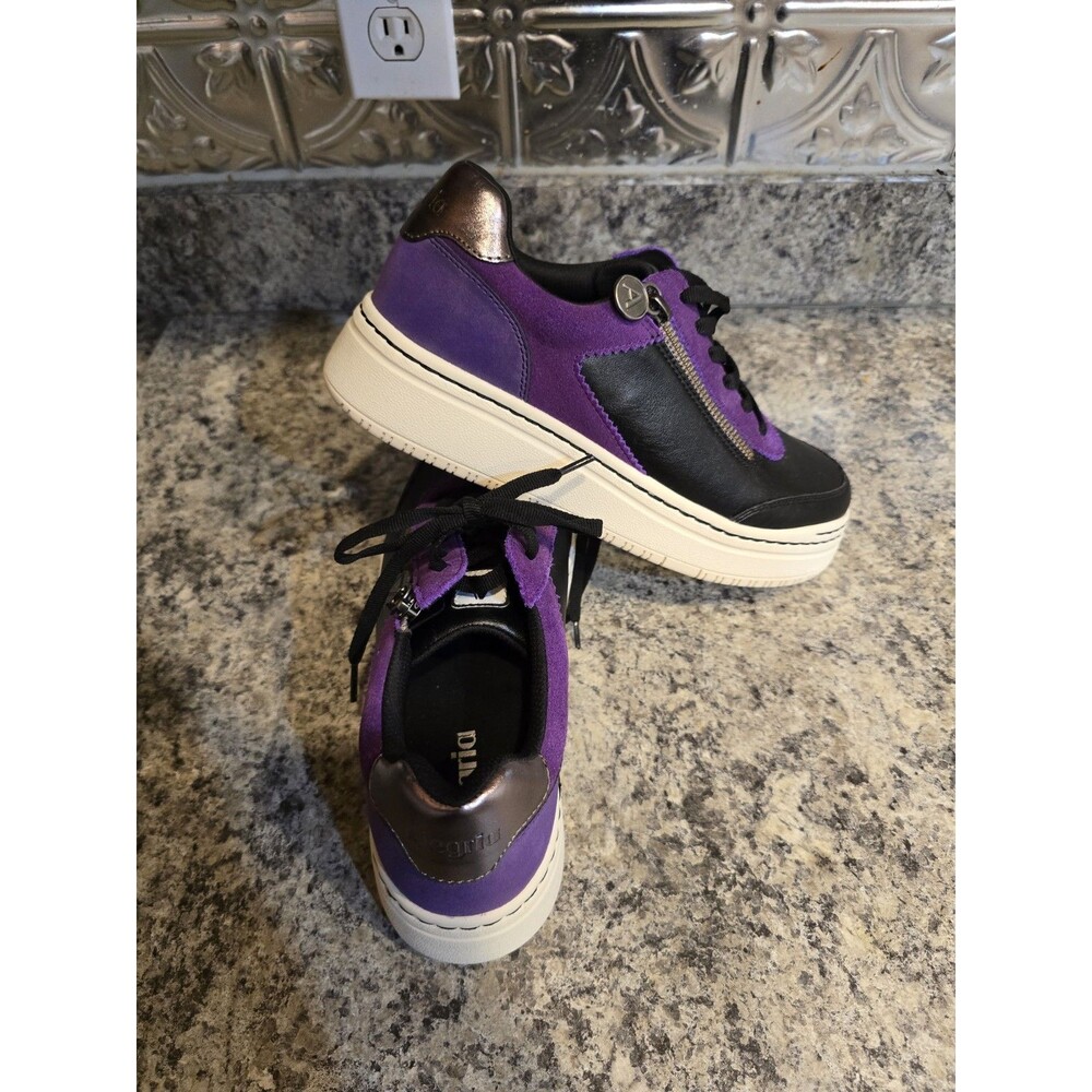 New Alegria Women's Leather Casual Shoes/Sneakers Averie Black/Purple Sz 38/8